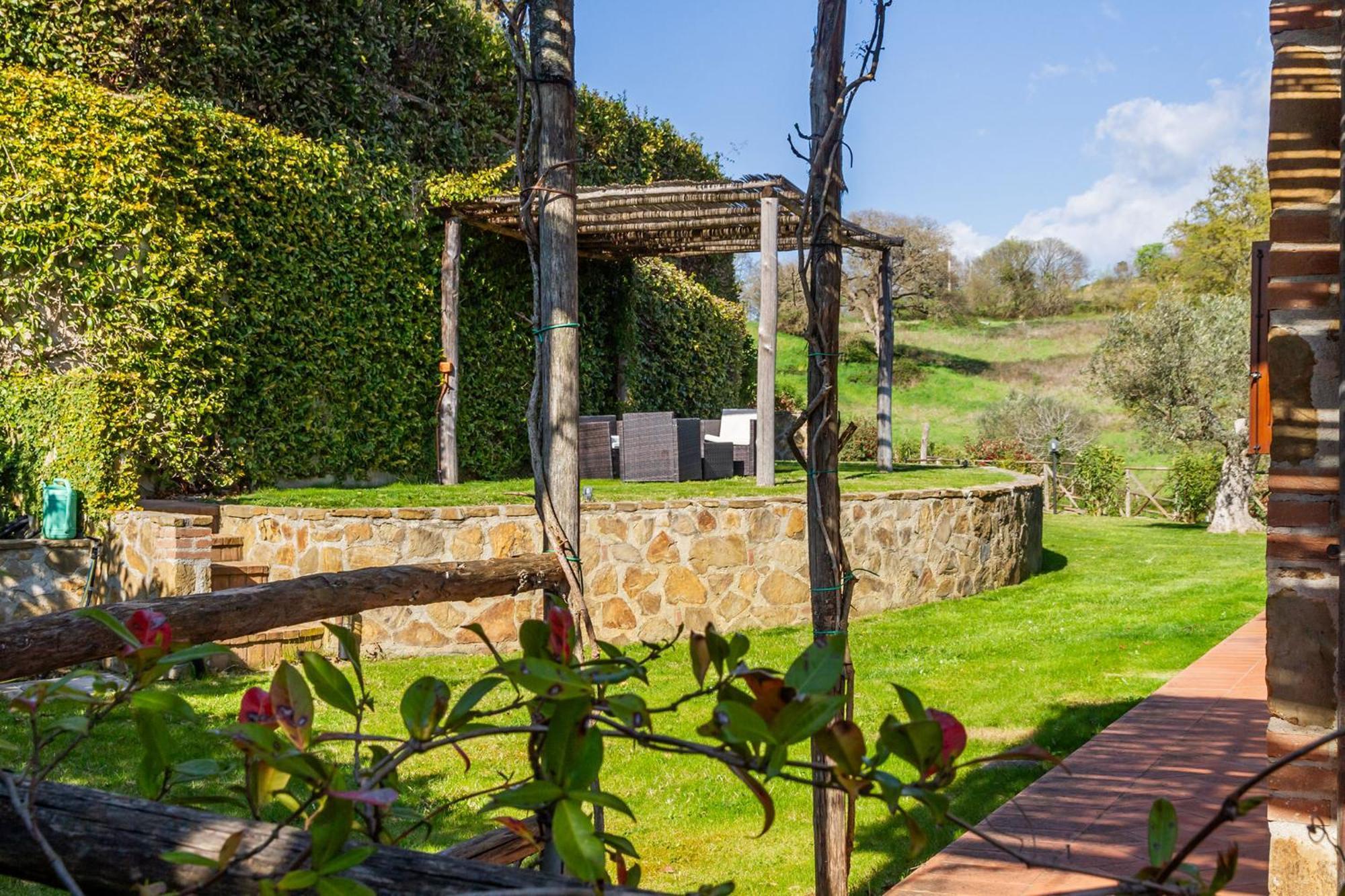 Home With A View In Scansano, Tuscany Buitenkant foto